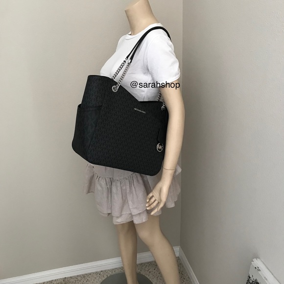 🌼Michael Kors Purse - Picture 13 of 13